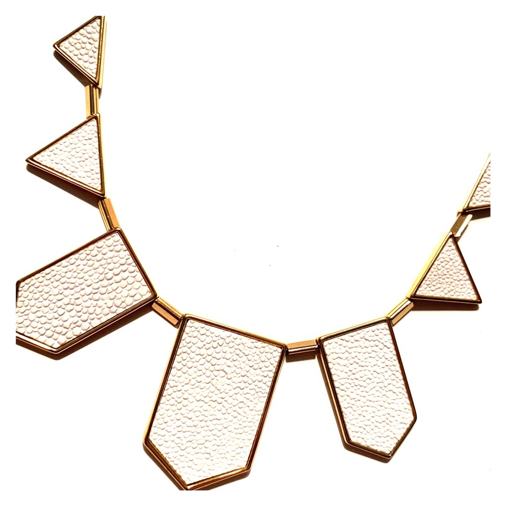 House of Harlow Geometric Station Necklace